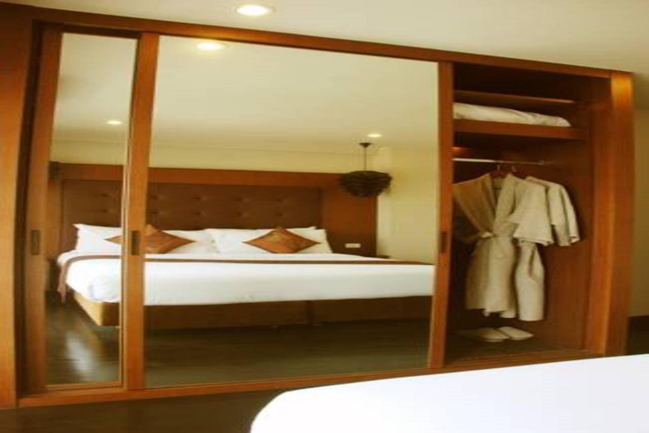Ziniza The Boutique Service Apartment Bangkok Exterior photo