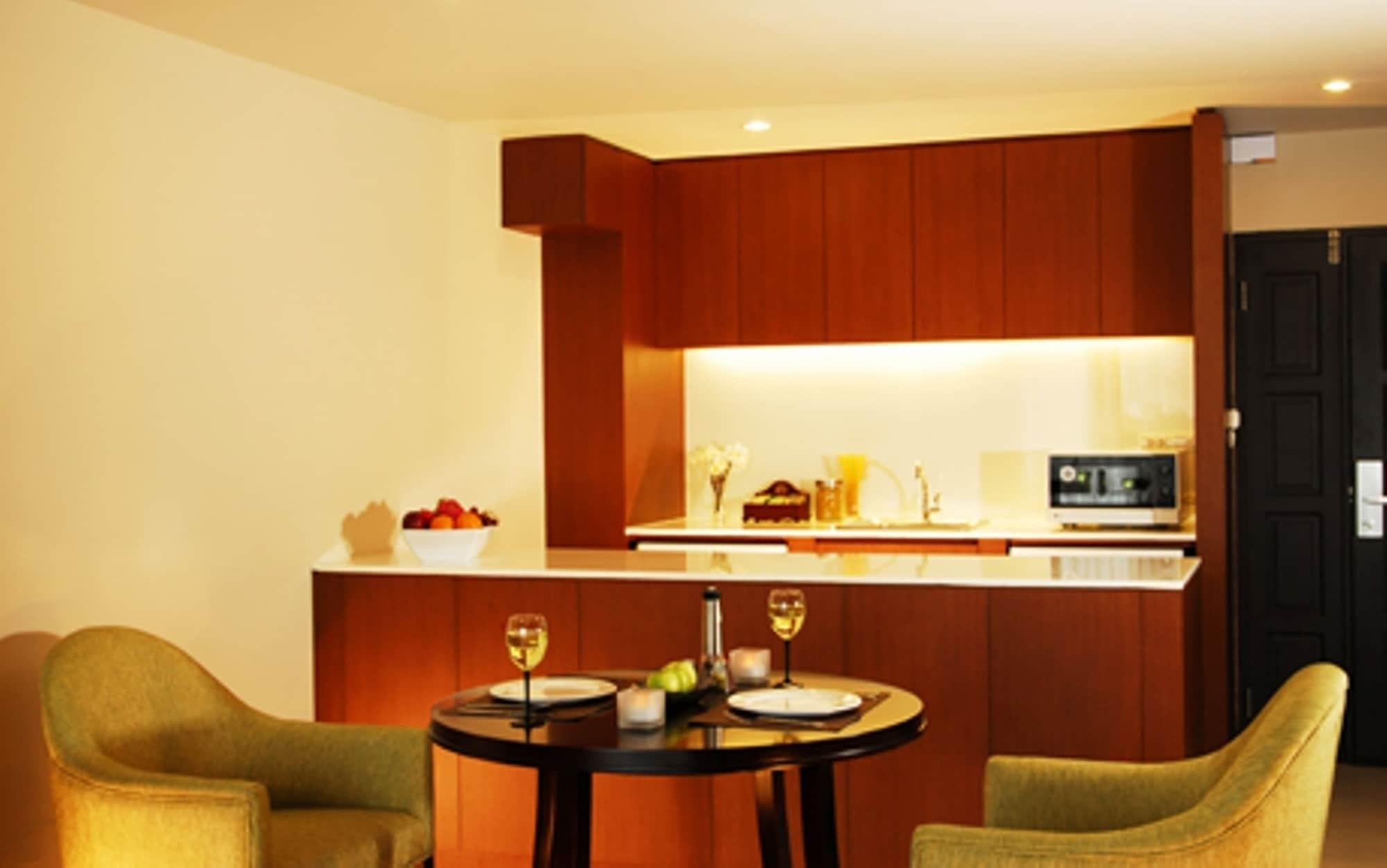 Ziniza The Boutique Service Apartment Bangkok Exterior photo