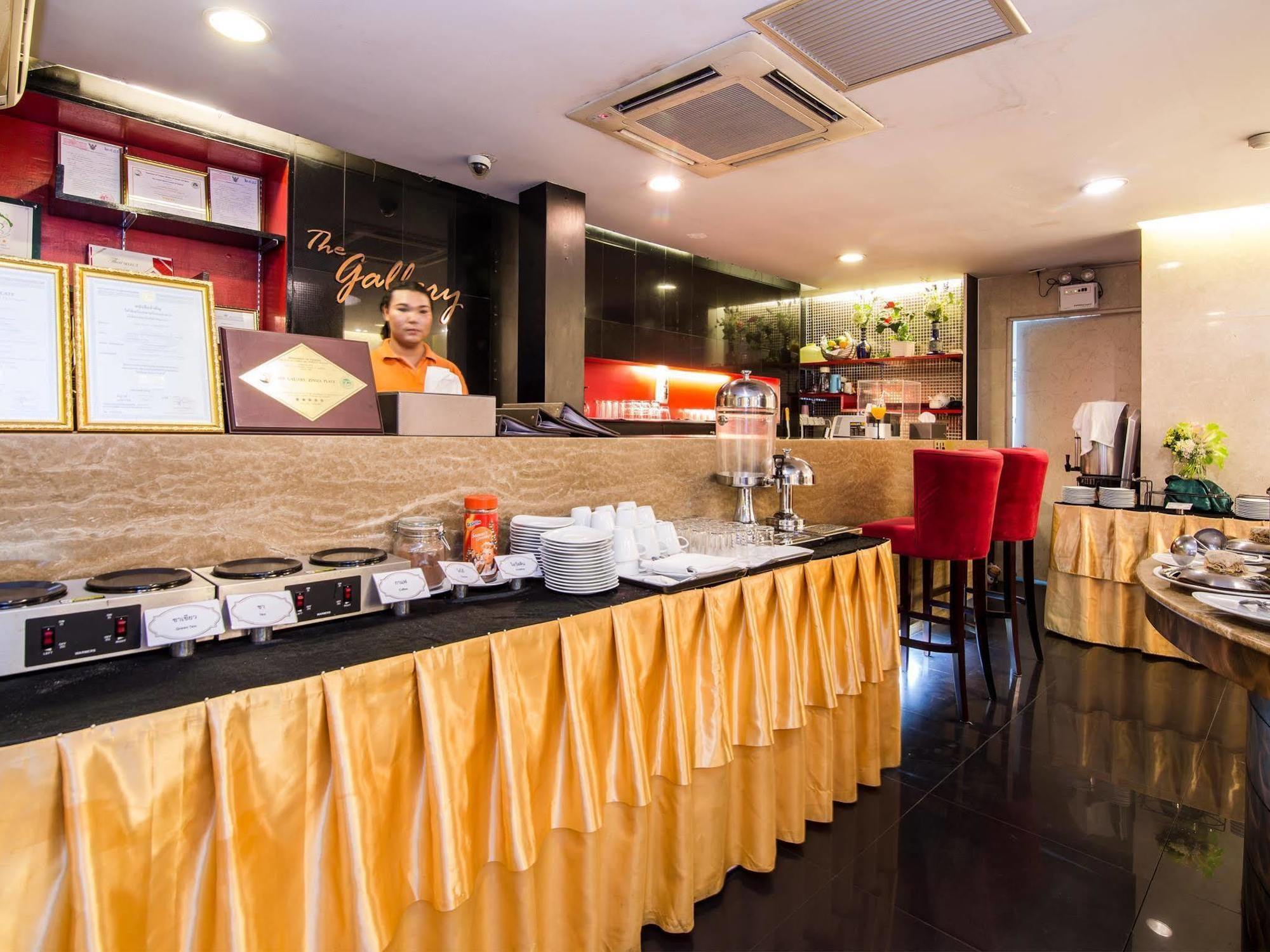 Ziniza The Boutique Service Apartment Bangkok Exterior photo