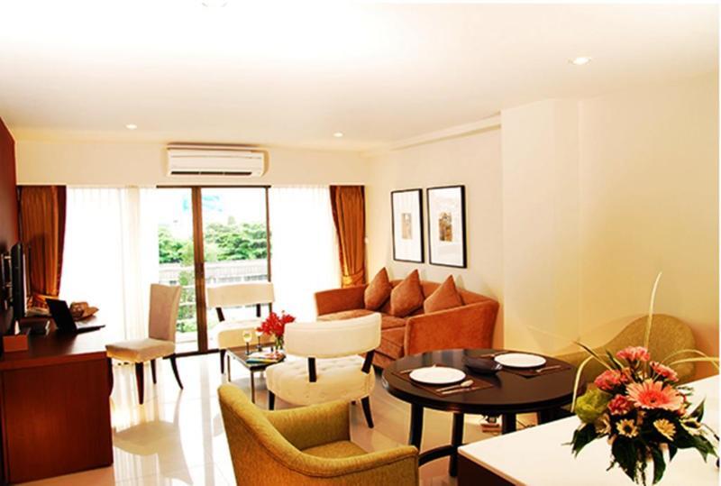 Ziniza The Boutique Service Apartment Bangkok Exterior photo